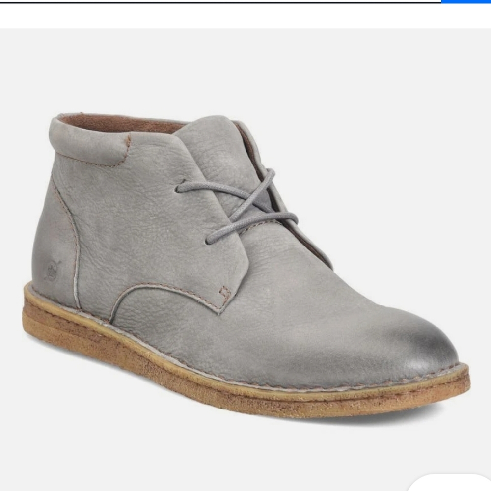 Like New Børn Men's 12M Grey Sampson Chukka Boot - Picture 2 of 15